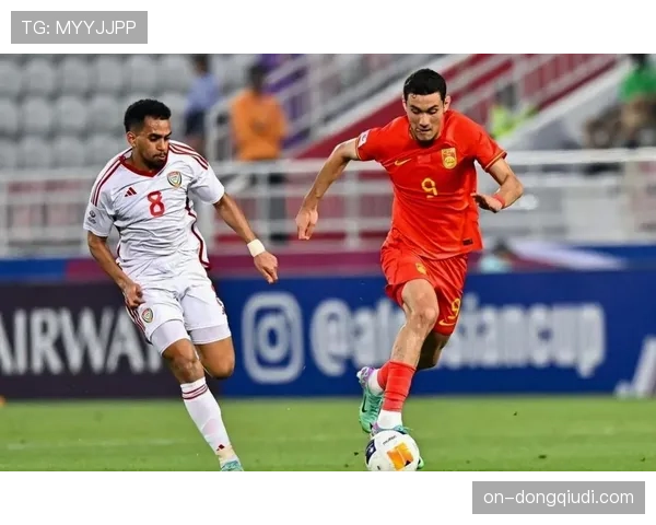 成都蓉城新帅阿洛伊西战术体系初见成效，双前锋配置激活拜合拉木